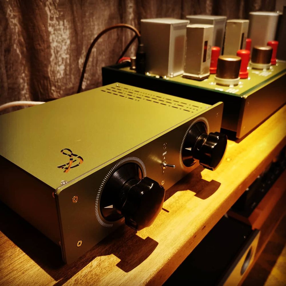 Essential Two-Chassis Line Preamp